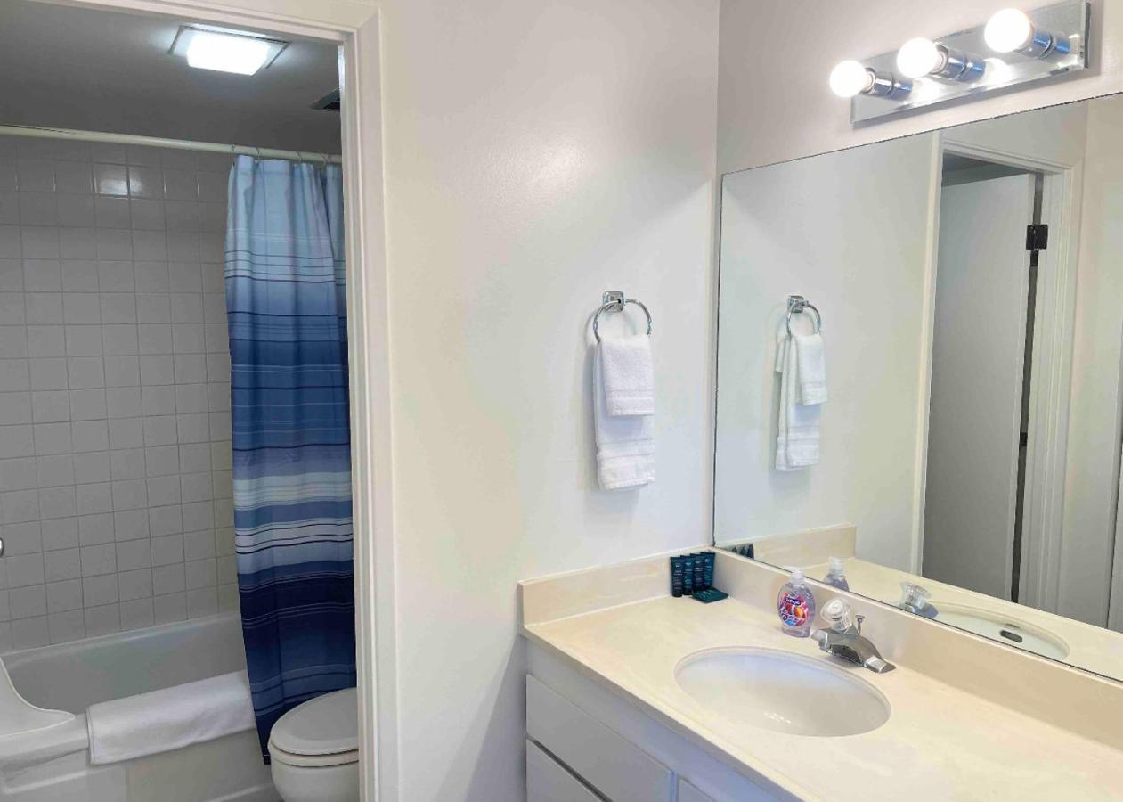 Casa de Férias 1414- Heart Of Waikiki With Kitchen - Free Parking - View Honolulu